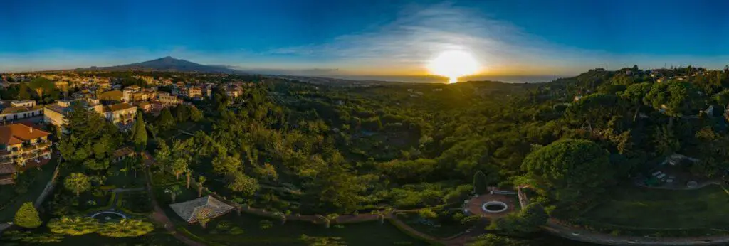Failed drone panorama for the presence of the full sun in the frame