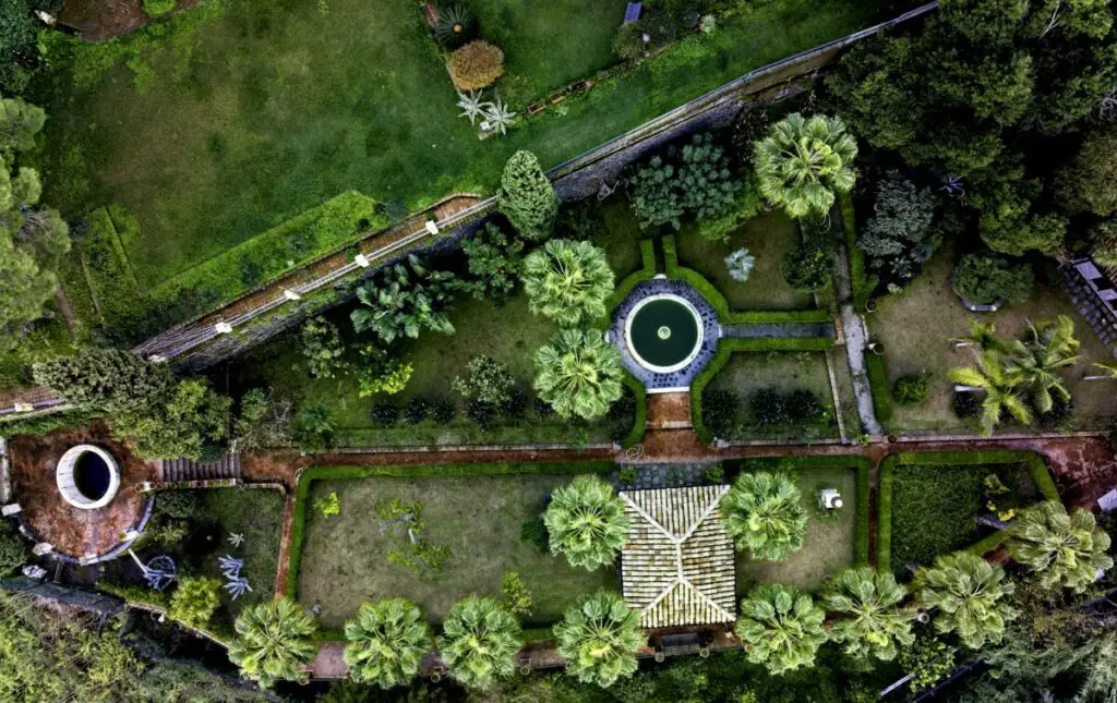 Bird's eye view of an Italian garden. Photo taken with a DJI Mavic 3 by Vicvideopic