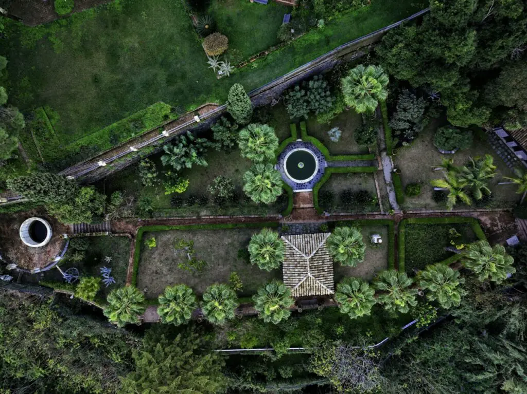 Bird's eye view of an Italian garden. Photo taken with a DJI Mavic 3 by Vicvideopic at the widest aperture of f 2.8
