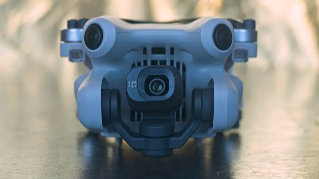 DJI Mini 4 Pro front close-up view (Vicvideopic)